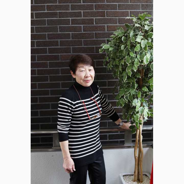 超お買い得！銀座マギー　100%シルクハーフコート PLATINE ウールリバークルーネックロングコート – 銀座マギー公式通販